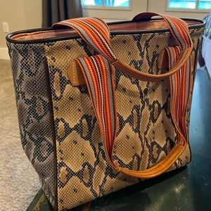 Consuela snake print/ leather tote